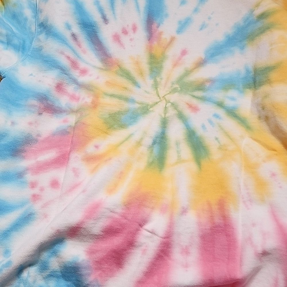 NWOT  Tie Dye Hoodie By Sammi Ryan size medium - Picture 4 of 4